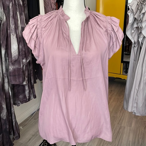NWT Grade & Gather Ruffle Sleeve Top Blouse Lilac - Picture 3 of 9